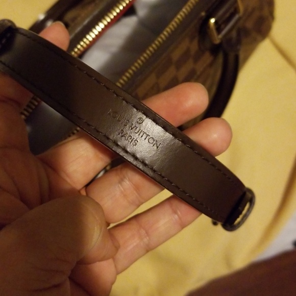 Authentic Louis Vuitton Trevi Pm - Picture 3 of 8